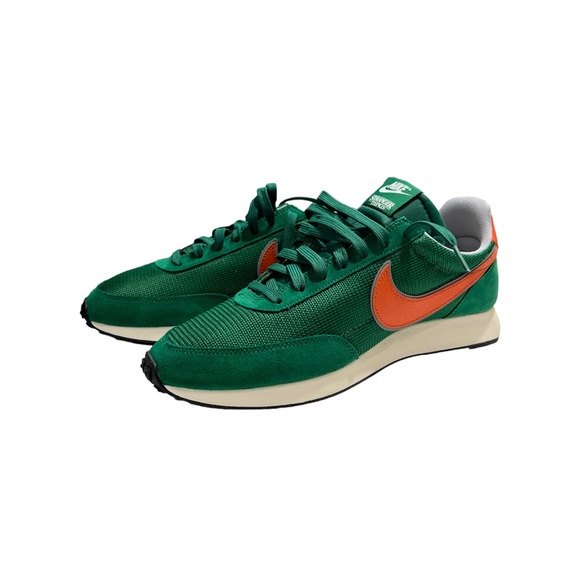 Nike x Stranger Things Waffle - Picture 2 of 7